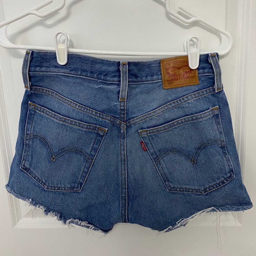 levi 501 denim shorts